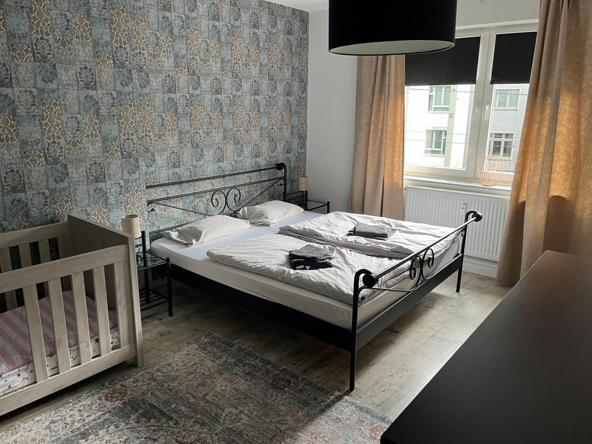 Apartment Geraeumige, Moderne 110 Qm Naehe Messe *