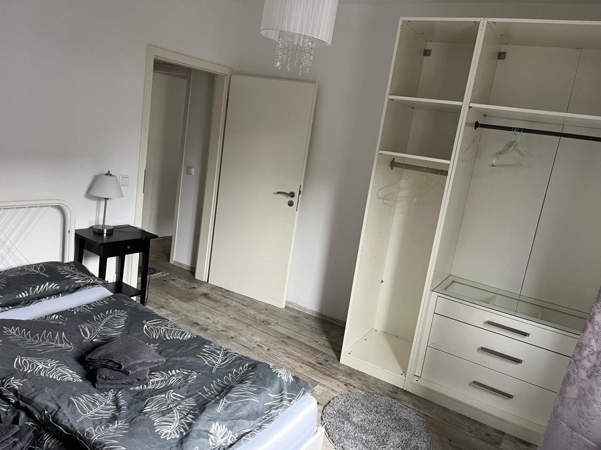 Apartment Geraeumige, Moderne 110 Qm Naehe Messe *